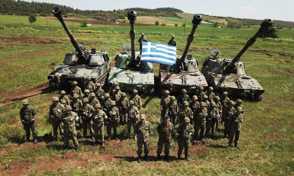 Γενική αναδιοργάνωση των ελληνικών ΕΔ: Οι 5 προτάσεις που εξετάζει το ΓΕΕΘΑ